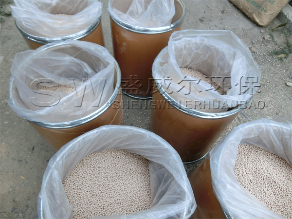  ��ʯ���ӺY��Һ�w�еđ���